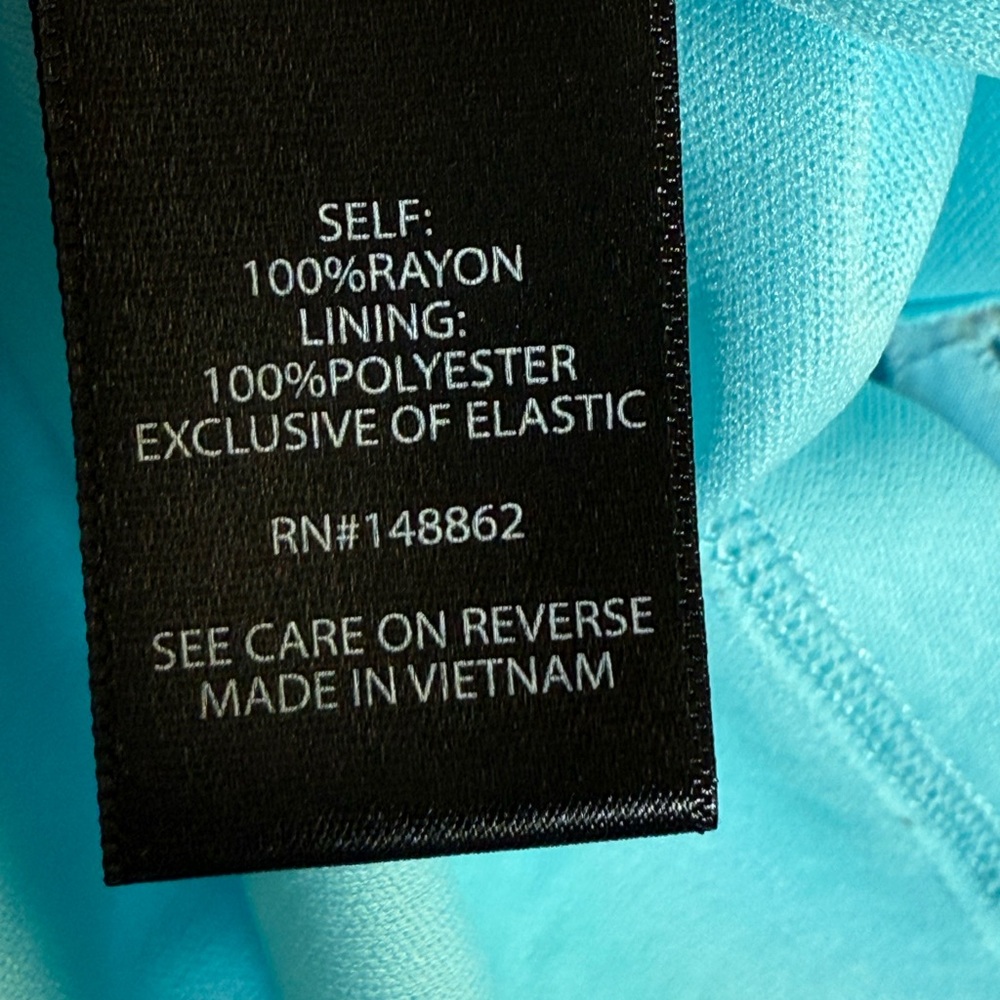 Torrid Maxi Eyelet Strapless Smocked Bodice Dress Light Blue Size 3X - Picture 8 of 11